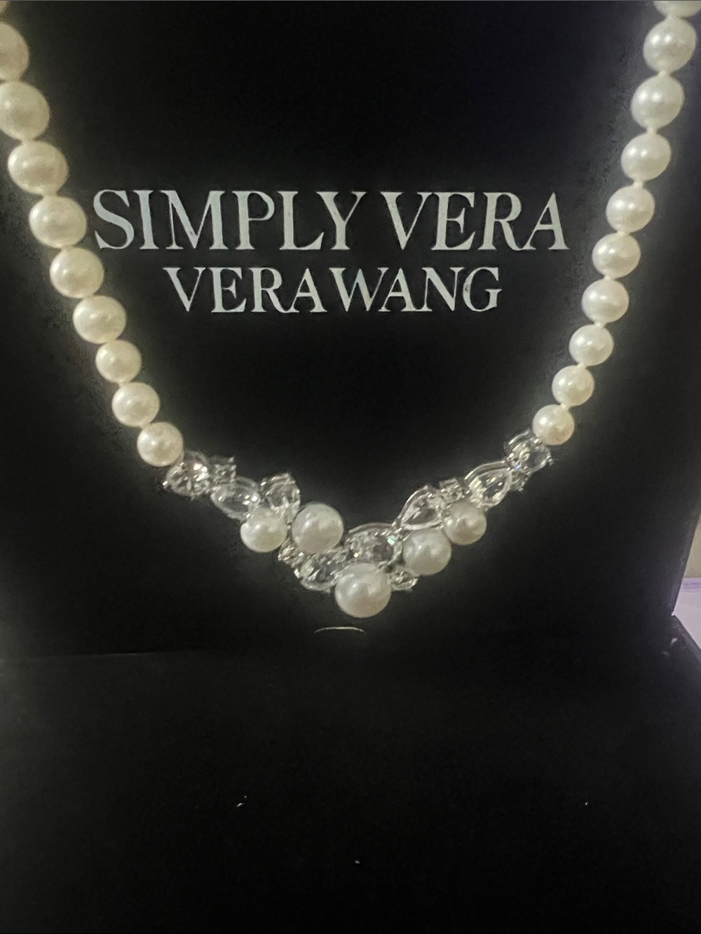 Simply Vera Vera Wang White Pearl and Crystal Necklace - Elegant Women's Jewelry